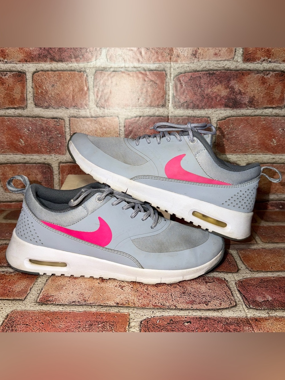 Pre-Owned Nike Air Max Thea GS Youth Gray Sneakers Shoes Size 5Y 814444-002